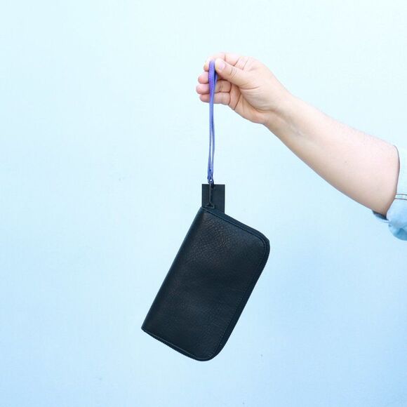 Marc by Marc Jacobs Pebble Leather Long Wallet Black Purple Unisex - Picture 2 of 13